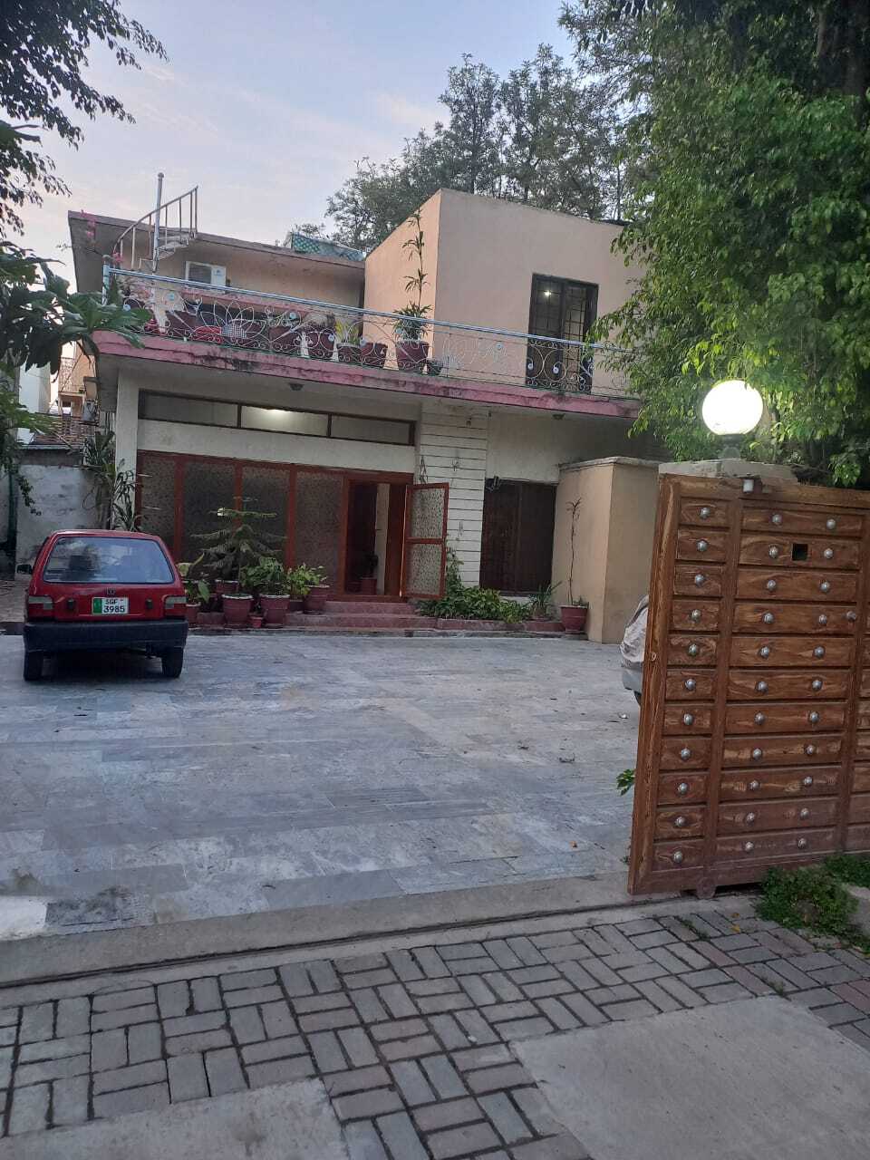 Br-V Honda Rent a Car Islamabad